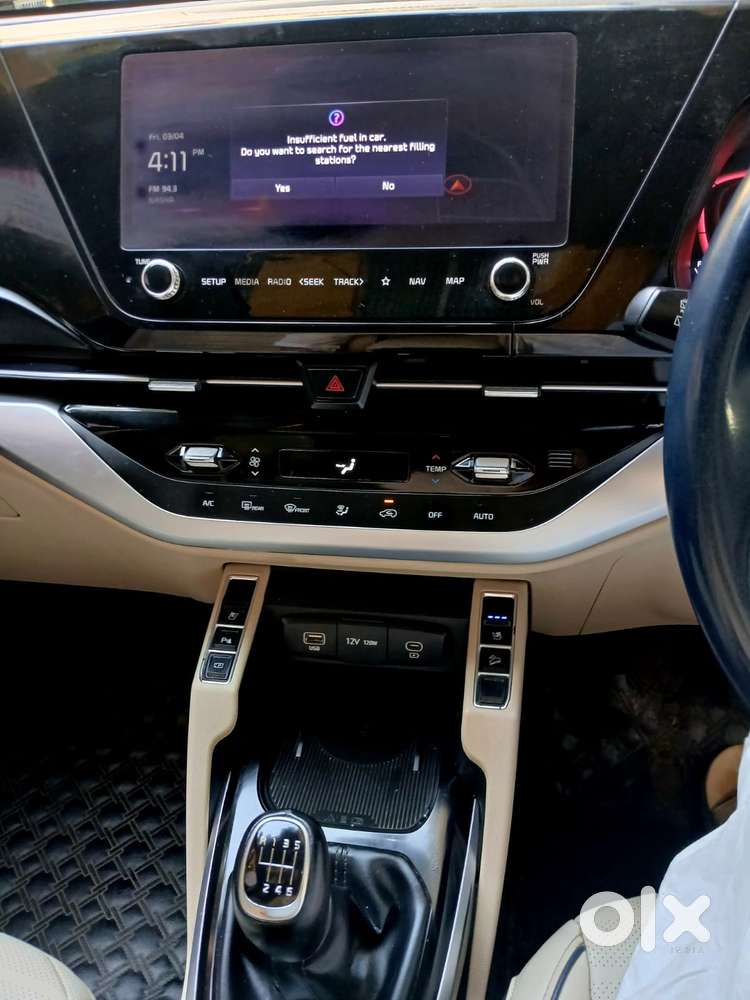 Kia Carens 1.5 Luxury Plus Turbo 7 Str, 2022, Diesel