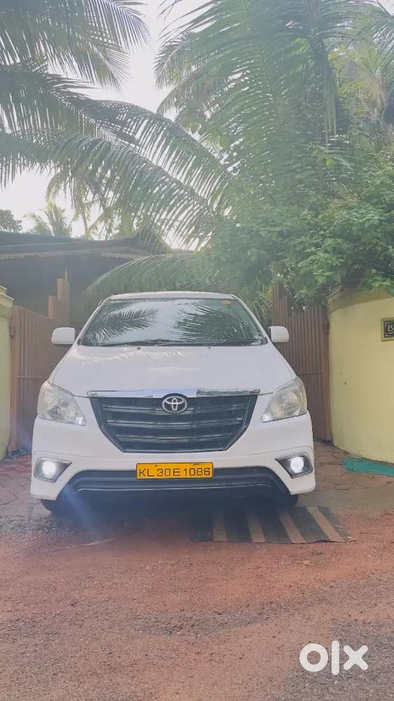 Toyota Innova 2015 Diesel Well Maintained