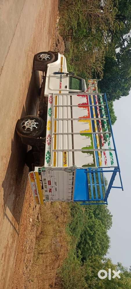 Mahindra Global Pik 2019
