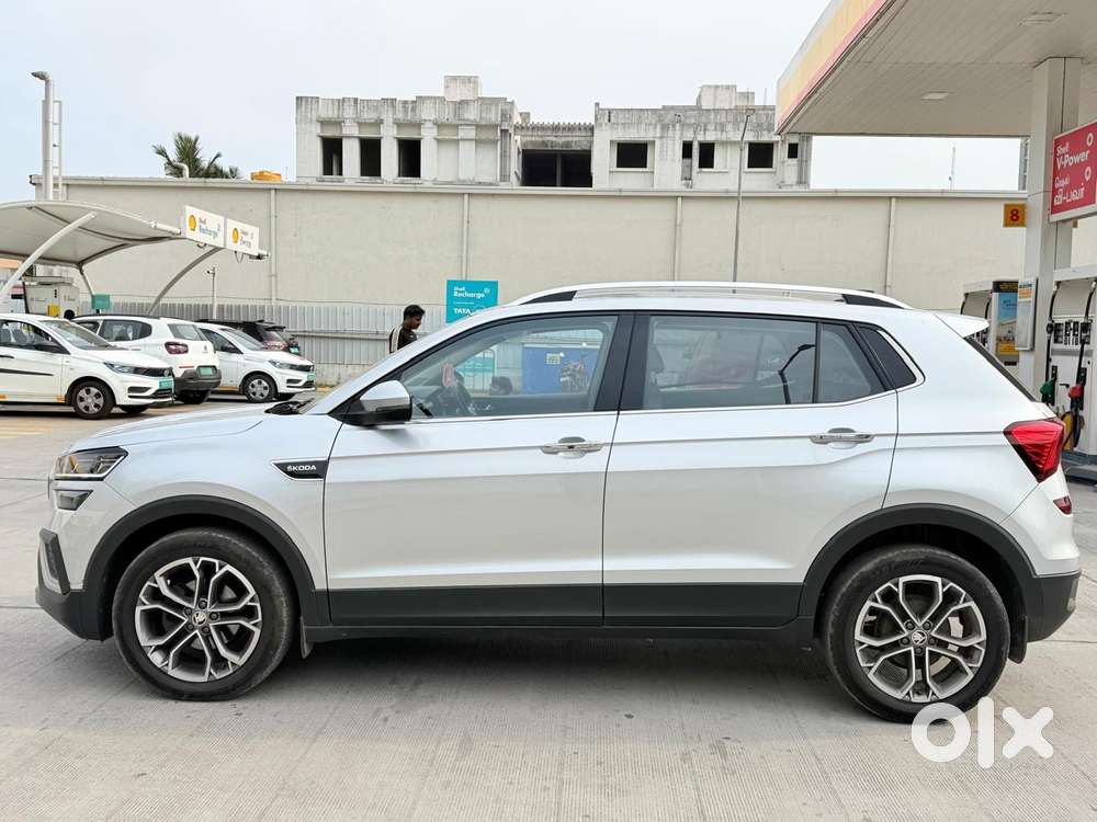 Skoda Kushaq 1.0 Tsi Style, 2023, Petrol