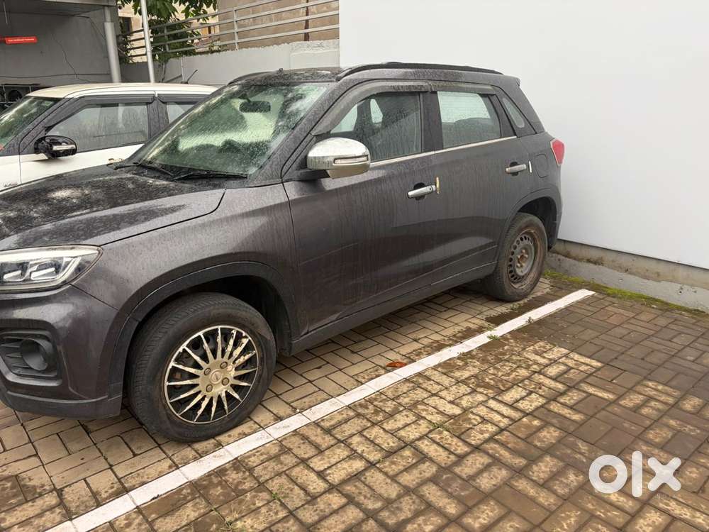 Maruti Suzuki Brezza 1.5 Vxi Smart Hybrid, 2022, Petrol