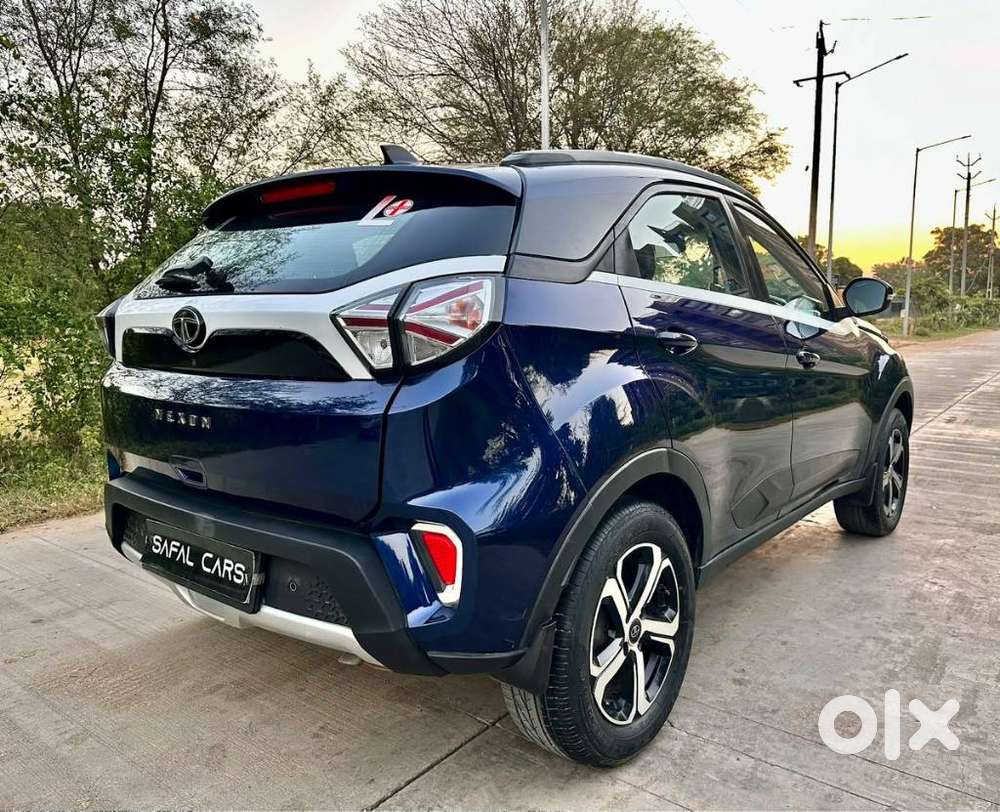 Tata Nexon 1.2 Revotron Xza Plus Hs Dual Tone, 2022, Cng & Hybrids