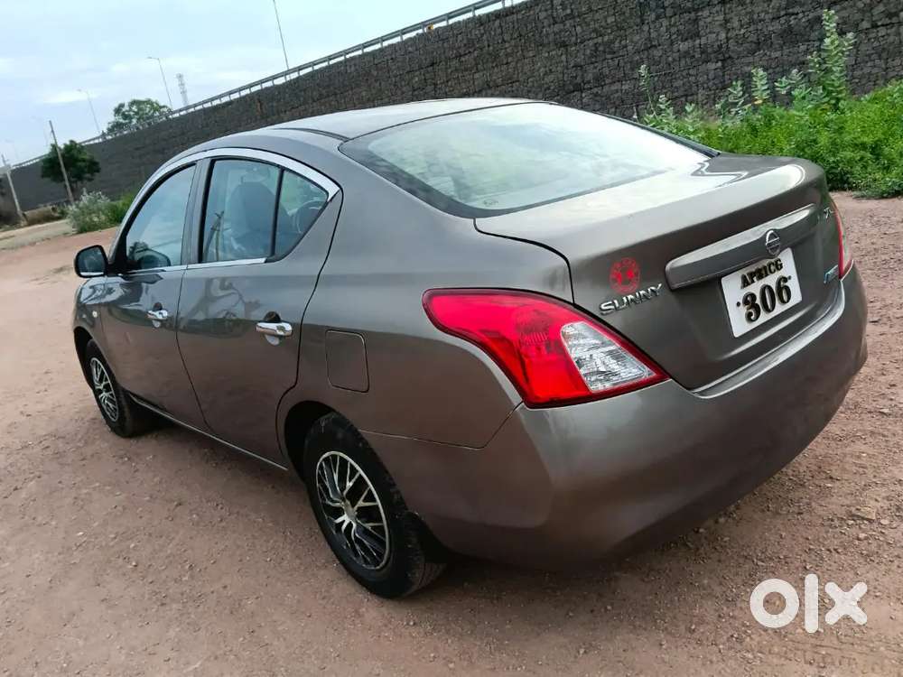 Nissan Sunny Diesel 2013