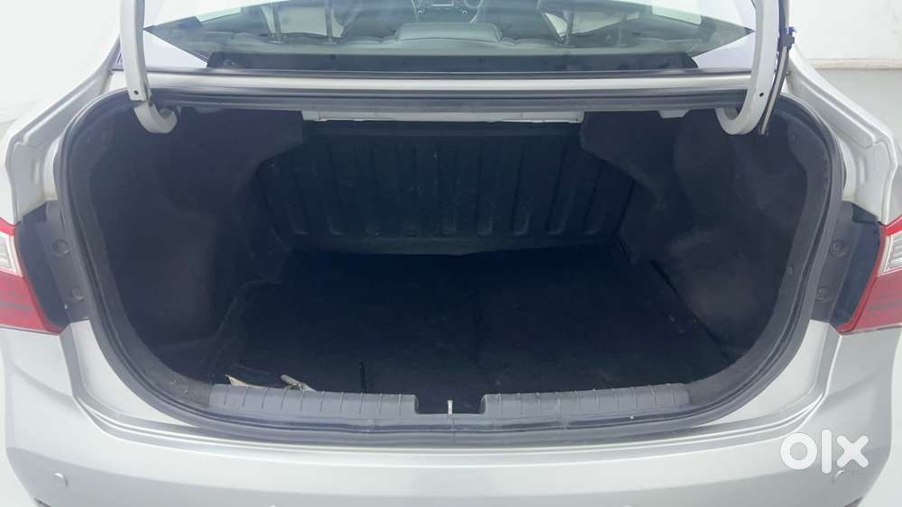 Hyundai Xcent 1.2 Vtvt E Plus, 2018, Petrol
