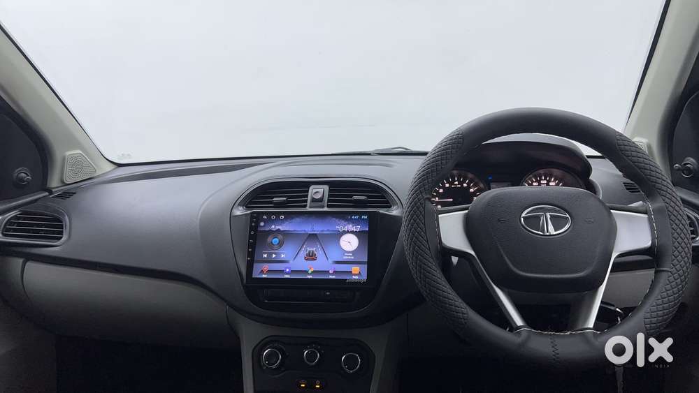 Tata Tiago 1.2 Revotron Xm, 2016, Petrol