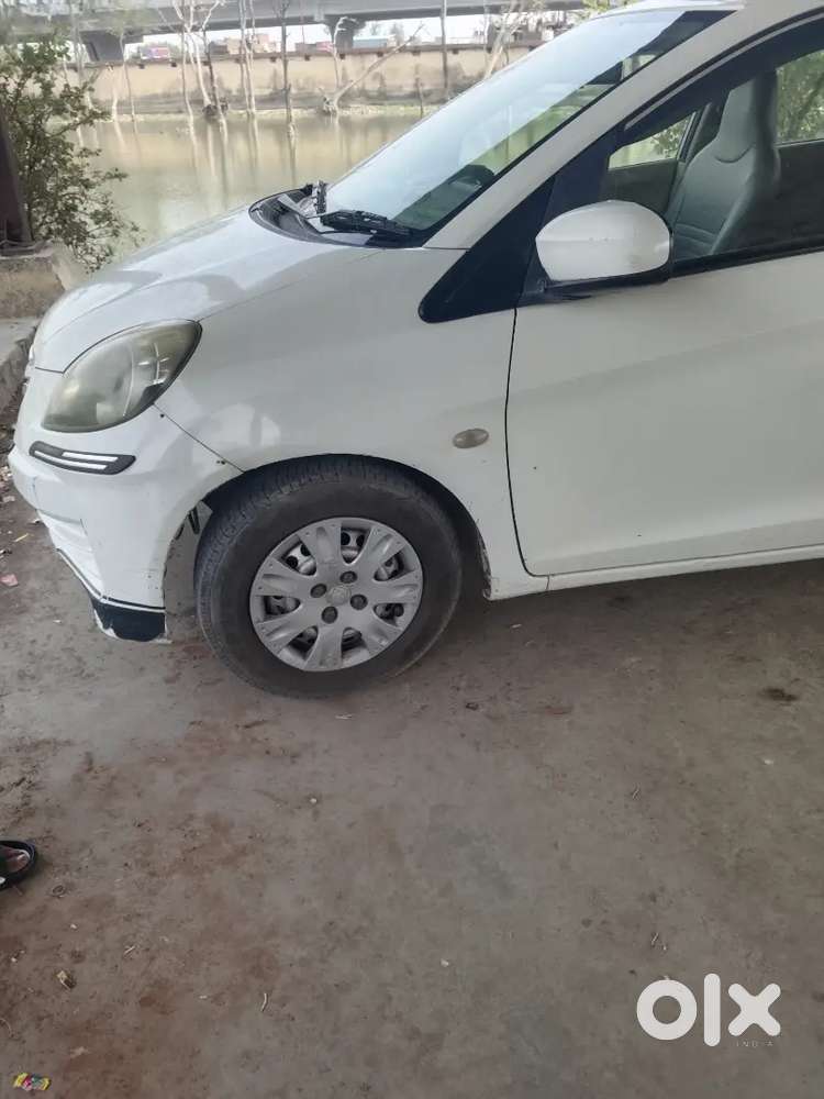 Honda Amaze 2014 Diesel Well Maintained