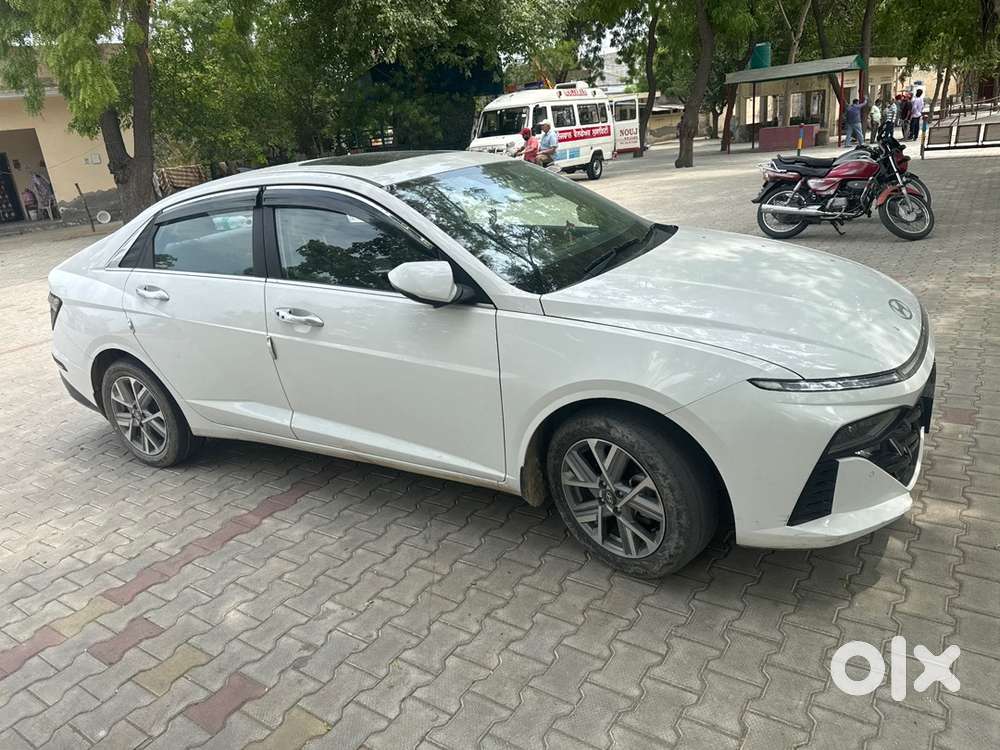 2023 Hyundai Verna Sx Petrol Mt