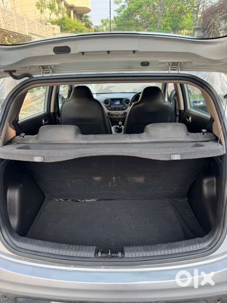 Hyundai Grand I10 Sportz 1.2 Kappa Vtvt, 2017, Petrol