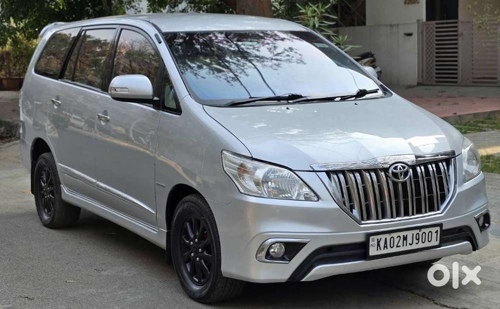 Toyota Innova 2.5 Vx 7 Seater Bs Iv, 2014, Diesel