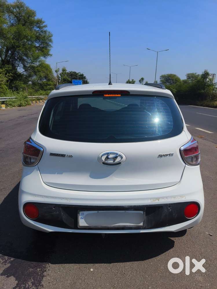 Hyundai Grand I10 Sportz O 1.2, 2018, Petrol