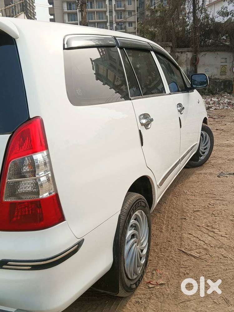 Toyota Innova 2.0 Gx 8 Seater, 2016, Diesel