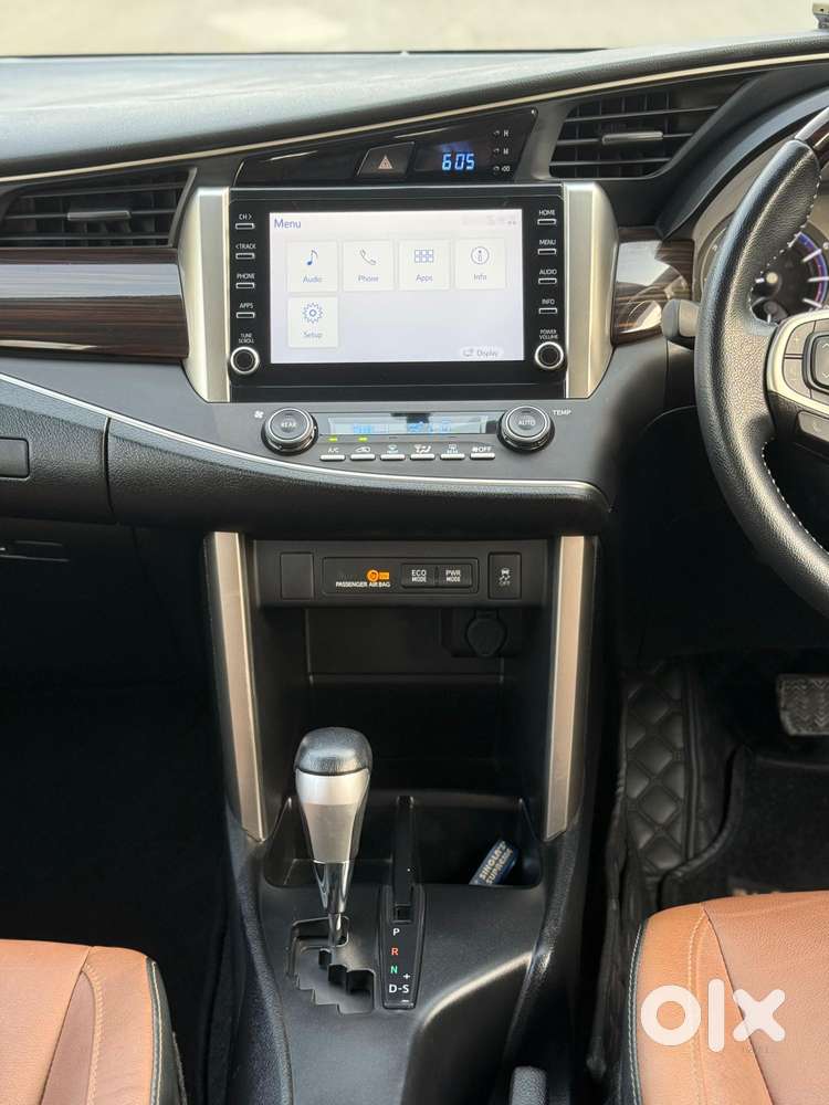 Toyota Innova Crysta 2.4 Z 7 Str, 2023, Petrol