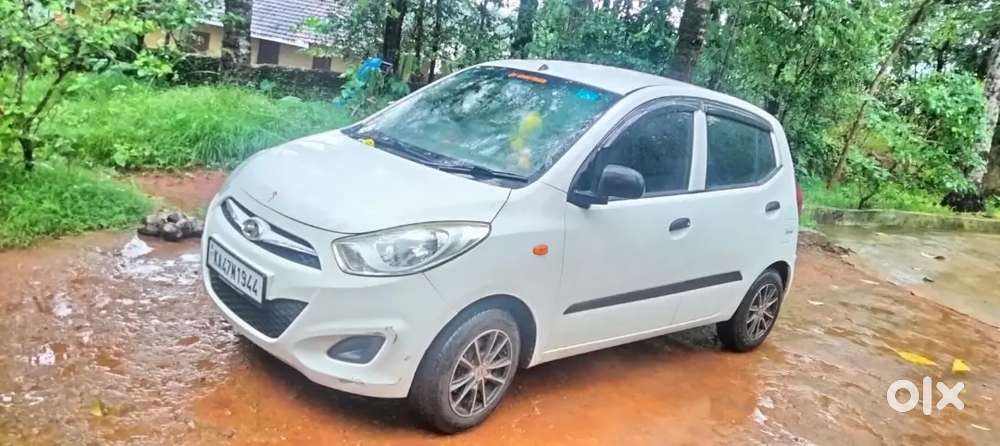 Hyundai I10 2015 Petrol 100157 Km Driven