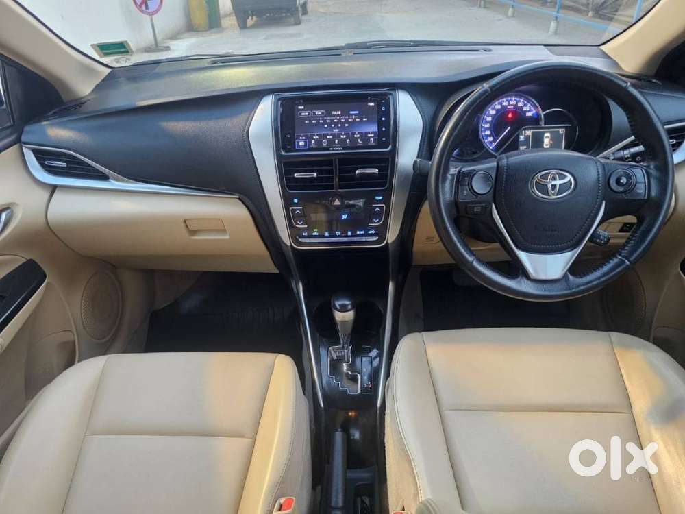Toyota Yaris V Optional Cvt, 2019, Petrol