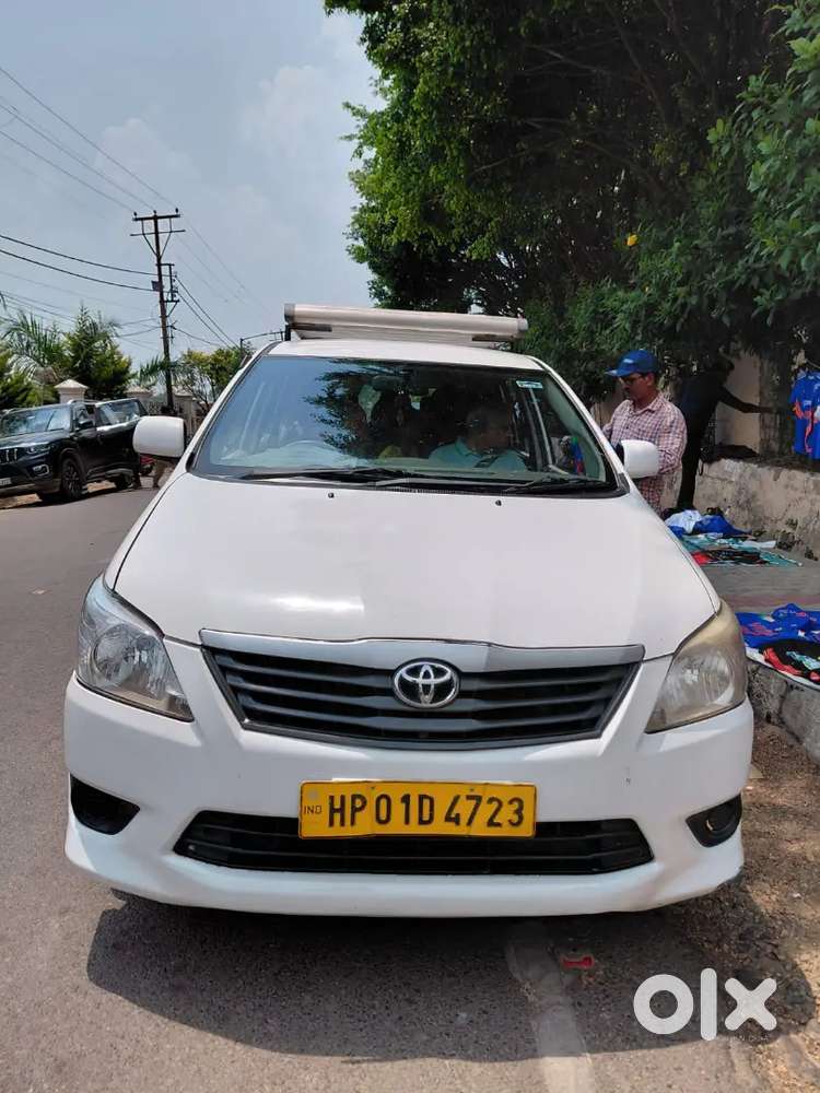 Toyota Innova 2014 Diesel 350000 Km Driven