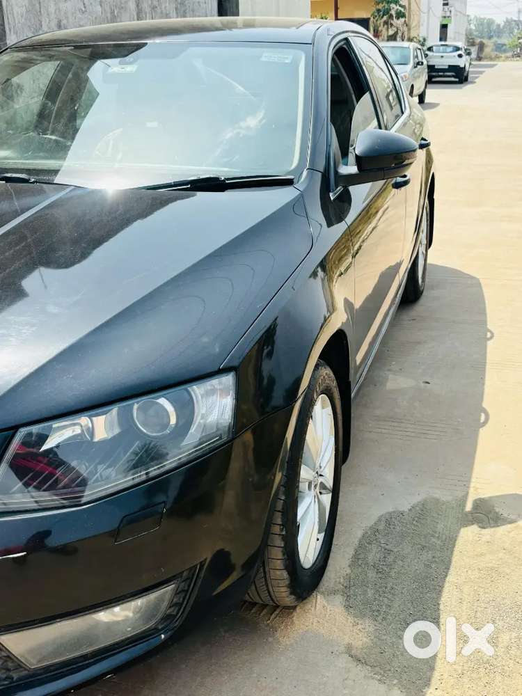Skoda Octavia Elegance 2013 Diesel Automatic