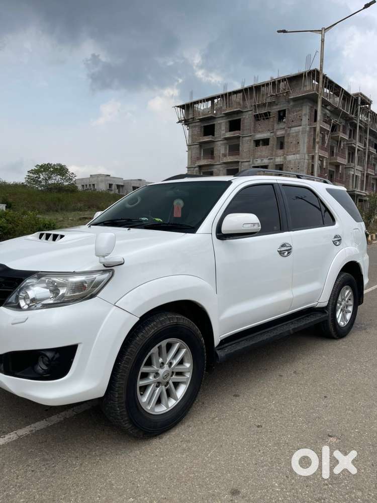 Toyota Fortuner Diesel 2013