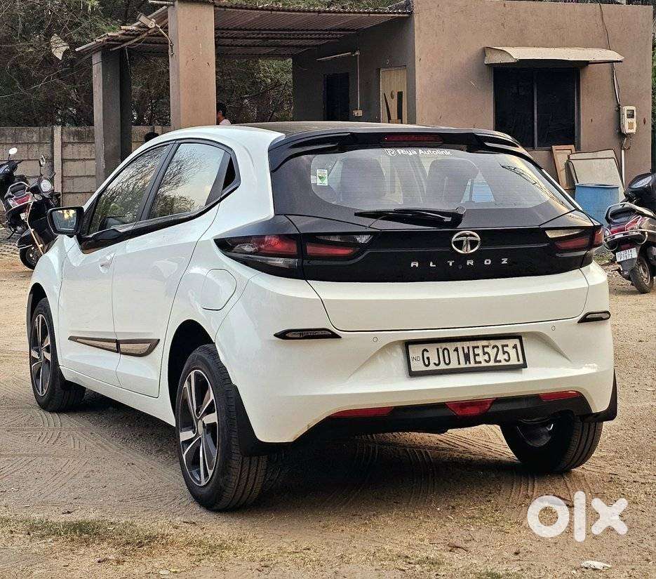 Tata Altroz Xz Plus (s), 2022, Petrol