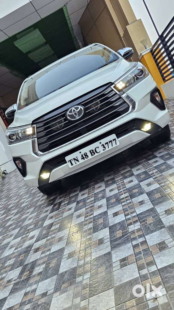 Toyota Innova Crysta 2.8z Automatic, 2021, Diesel