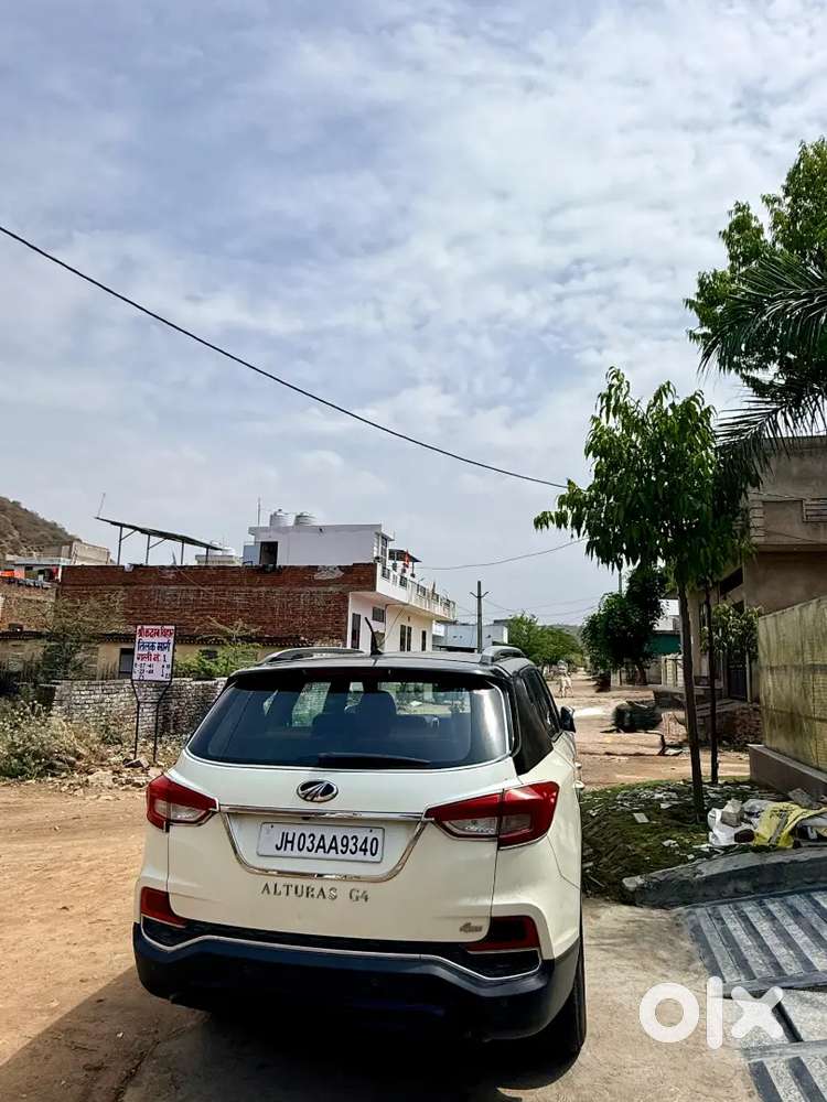 Mahindra Alturas G4 2.2 Diesel 2020