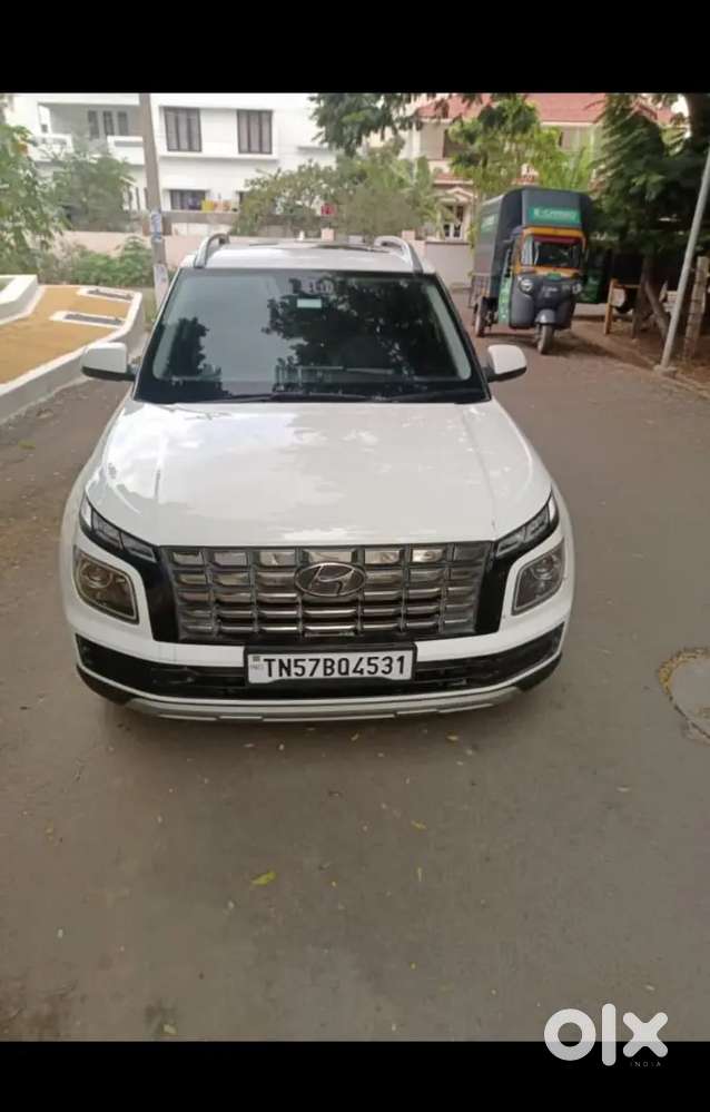Hyundai Venue 2022 Petrol Good Condition