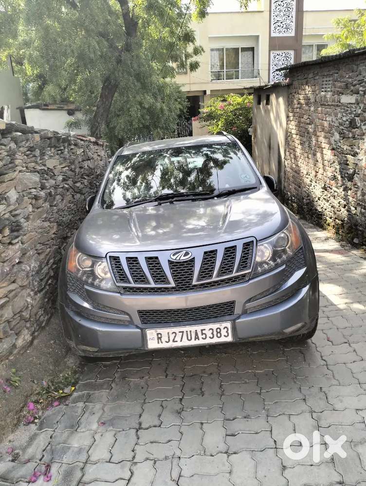 Mahindra Xuv500 2012
