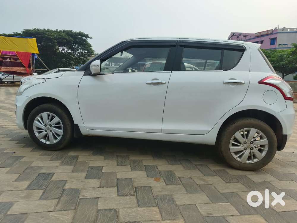 Maruti Suzuki Swift 1.3 Zxi, 2016, Petrol