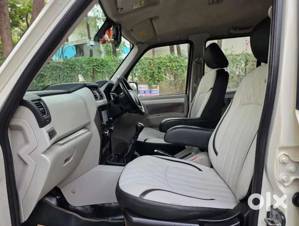 Mahindra Scorpio Classic 2016 Diesel Automatic
