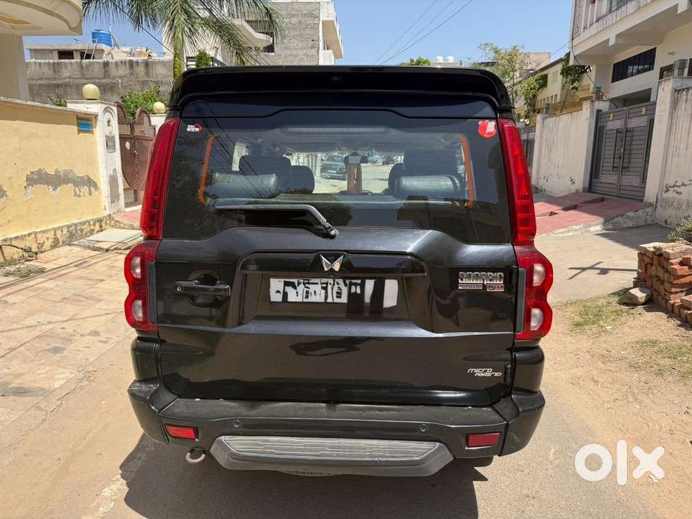 Mahindra Diesel Car 2022