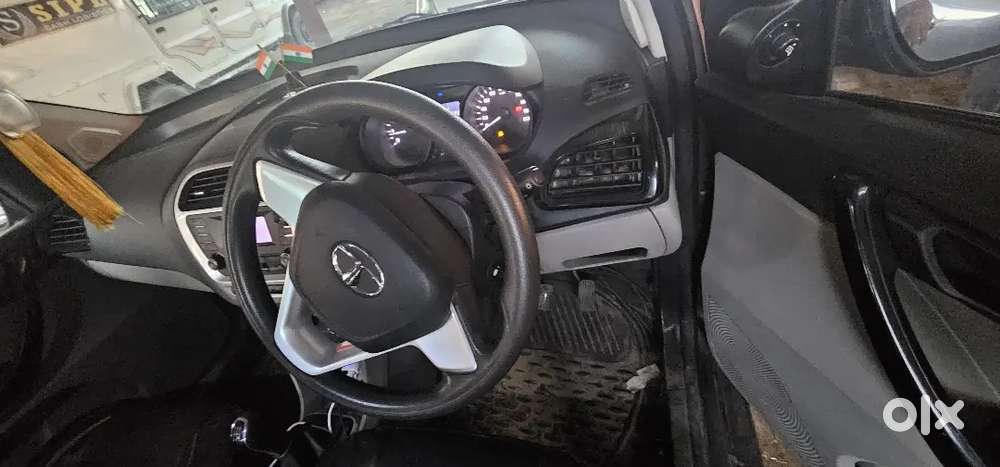Tata Tiago 2017