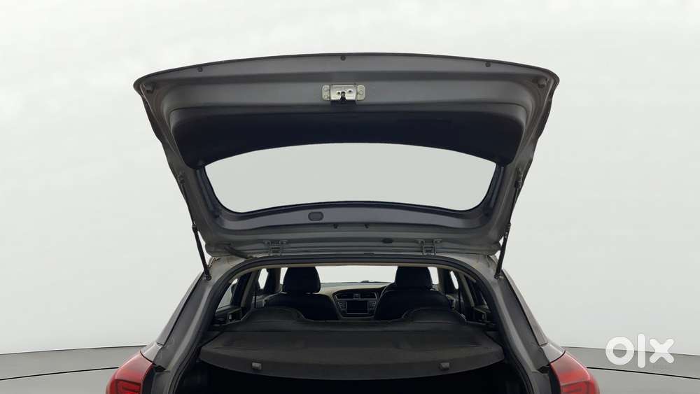 Hyundai Elite I20 Sportz Plus, 2020, Petrol