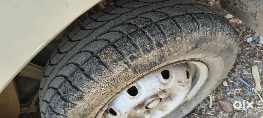 35000km , Fresh Condition,all Parts Work,4 Tyre New Fresh