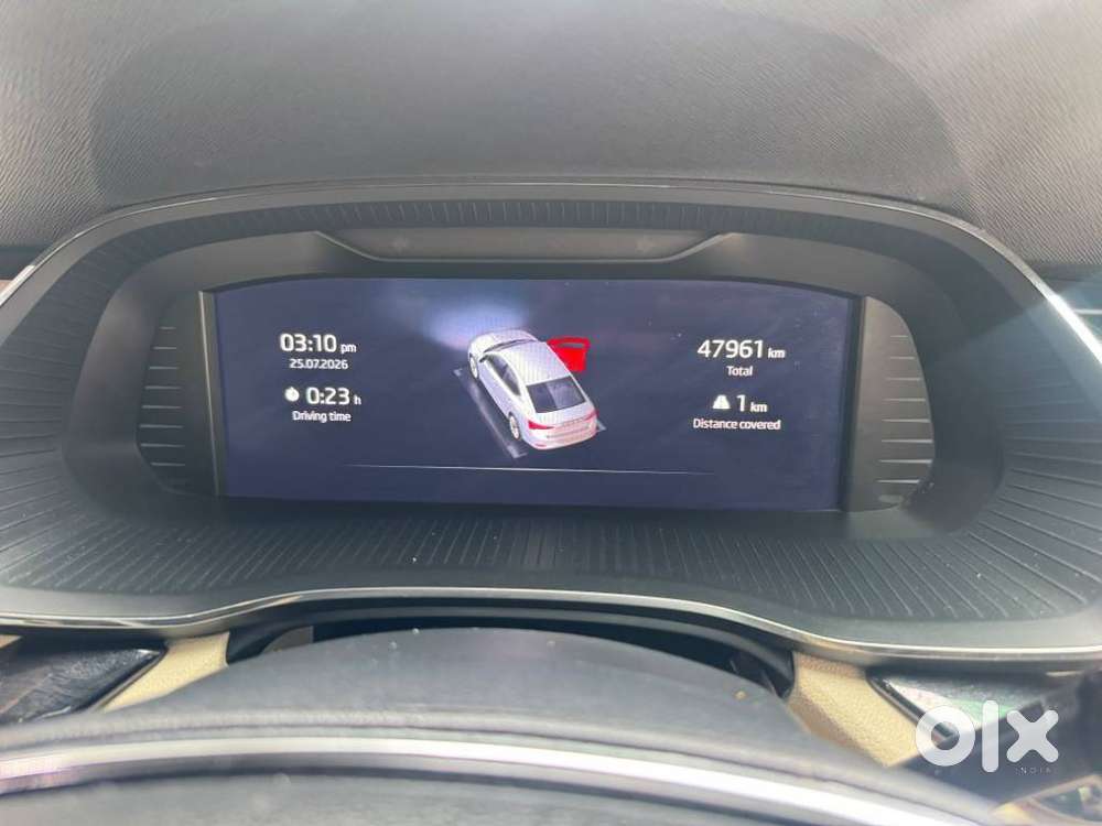 Skoda Octavia 2.0 L K Tsi At, 2022, Petrol