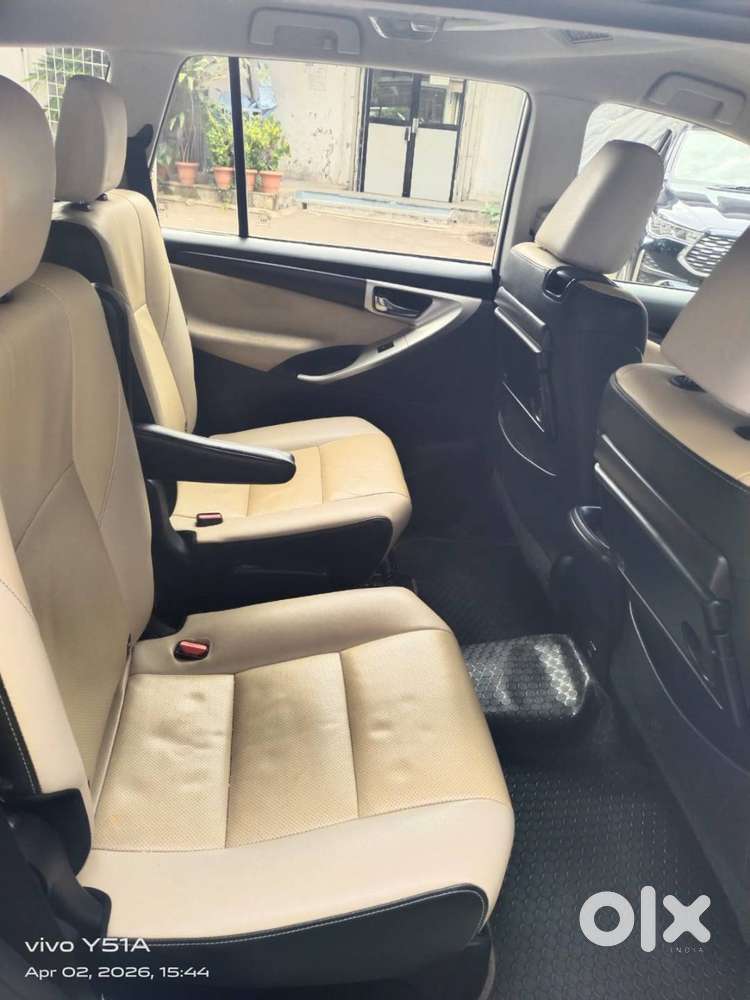 2020 Toyota Innova Crysta 2.8 Zx At 7 Seater