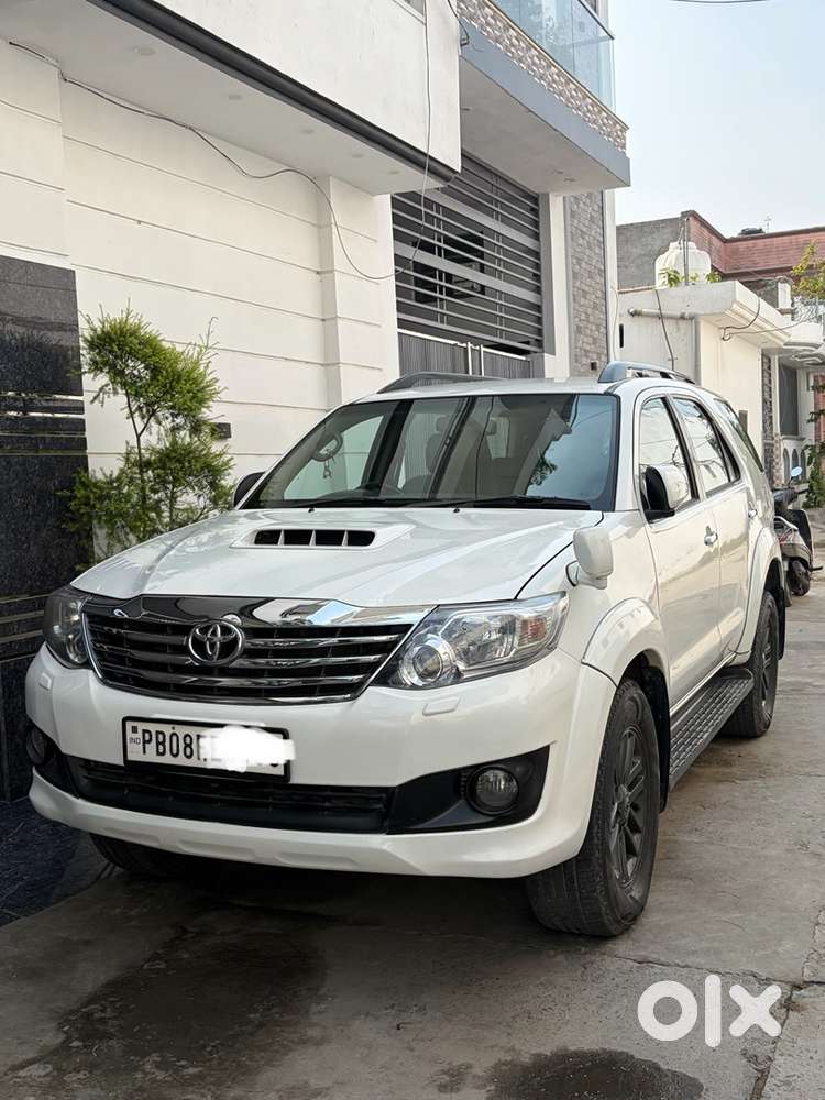 Toyota Fortuner Diesel 2013