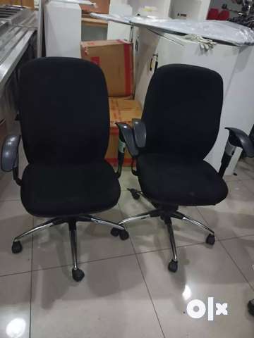 Rolling chair in discount olx