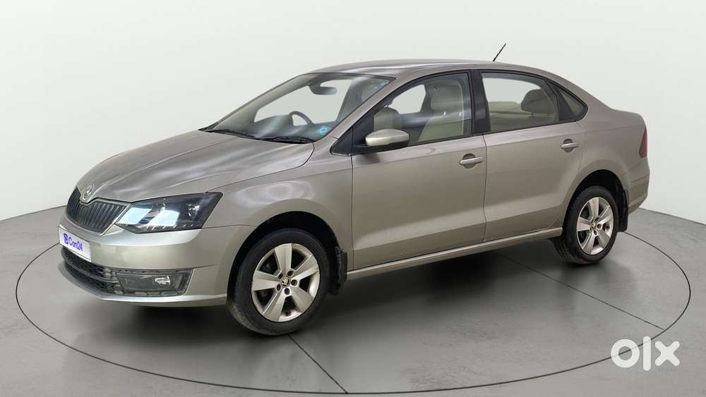 Skoda Rapid 1.6 Mpi At Style, 2016, Petrol