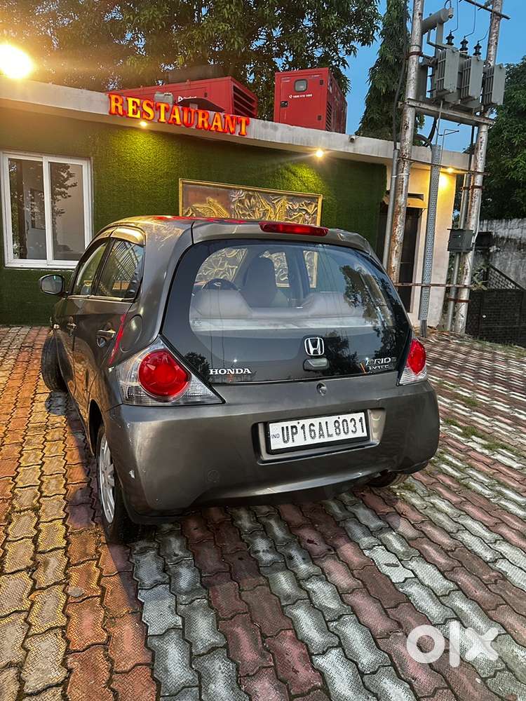 Honda Brio Vx Mt Petrol 2013