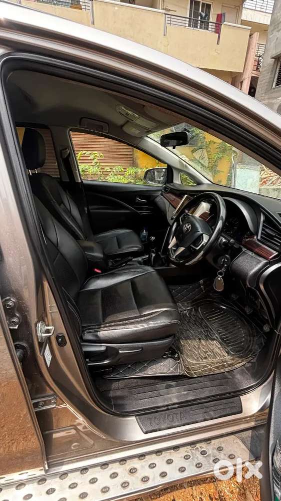Toyota Innova Crysta 2019 Diesel Well Maintained