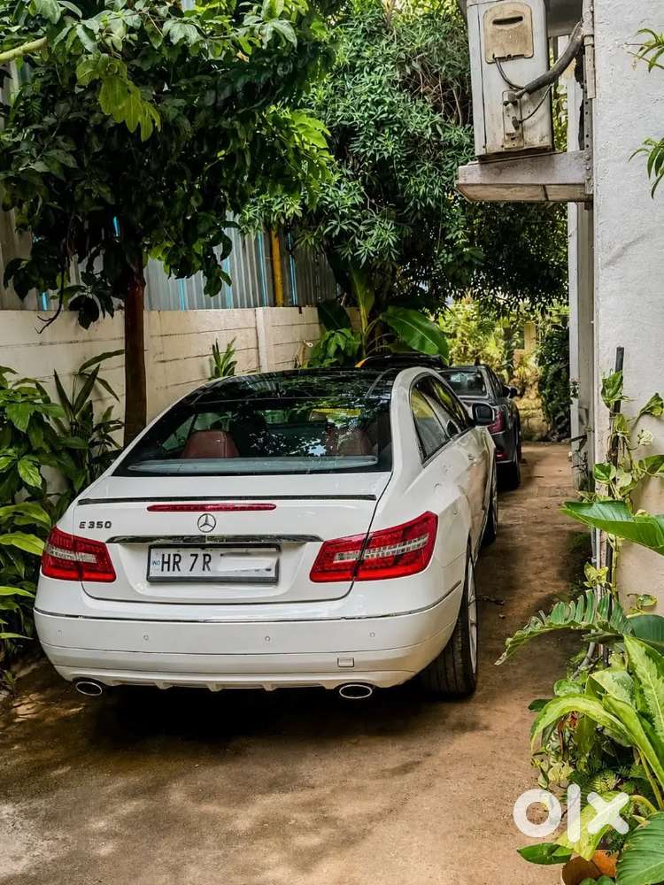 2012 Model Mercedes-benz E Coupe