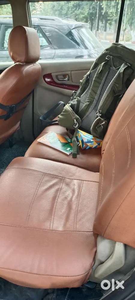 Toyota Innova 2010 Diesel Well Maintained