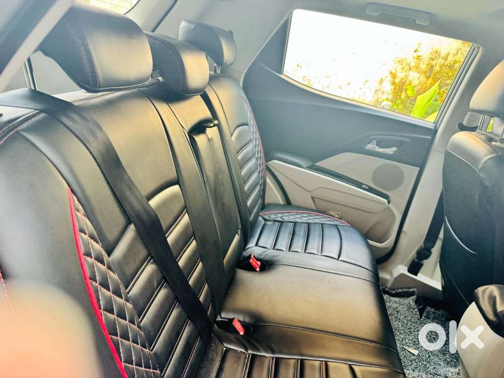 Mahindra Xuv300 2021 Petrol