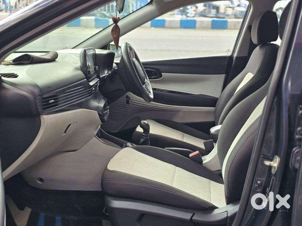 Hyundai I20 Sportz 1.2 Vtvt, 2024, Petrol