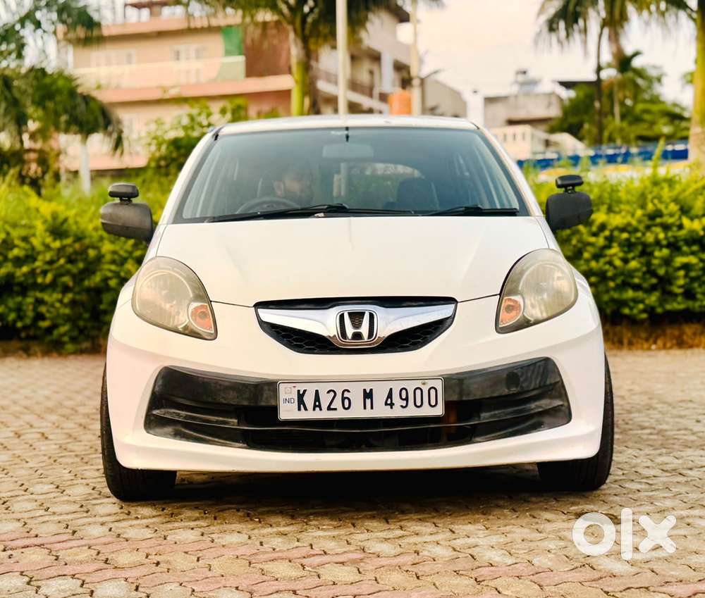 Honda Brio, 2012, Petrol