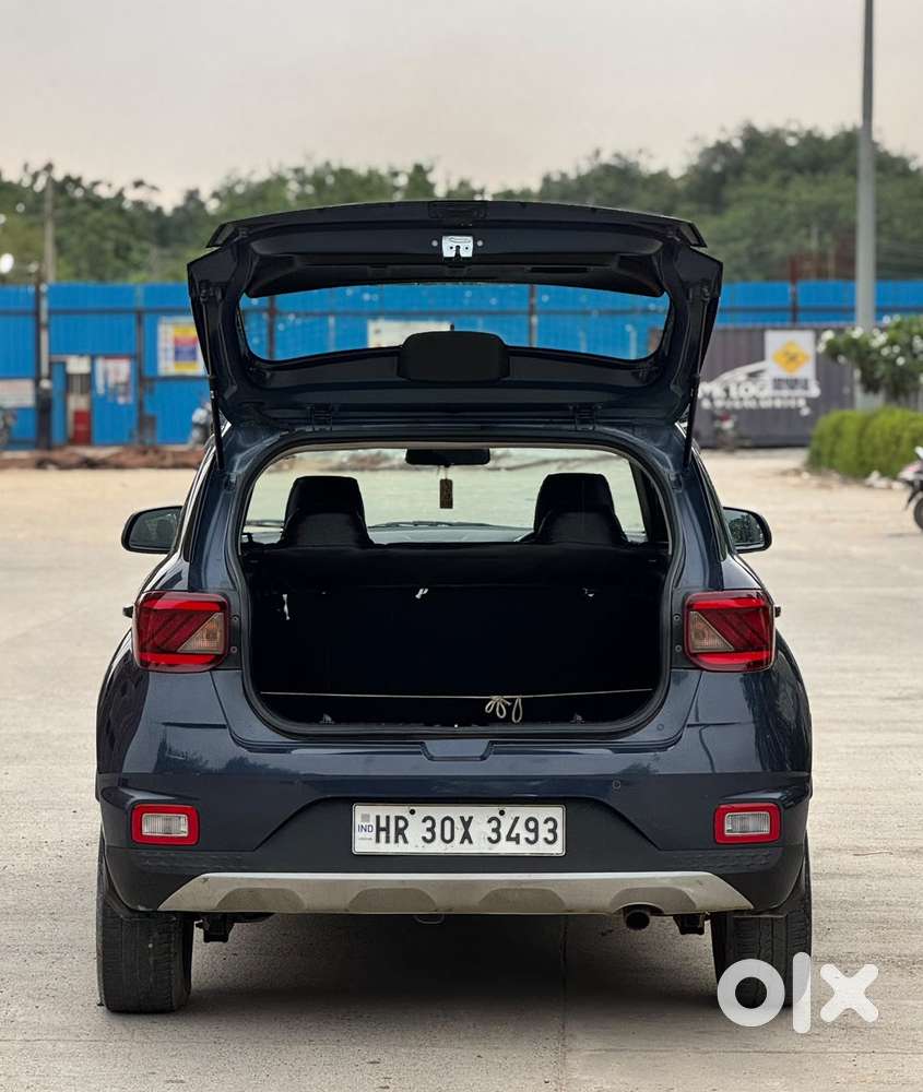 Hyundai Venue S 1.2 Petrol, 2021, Petrol