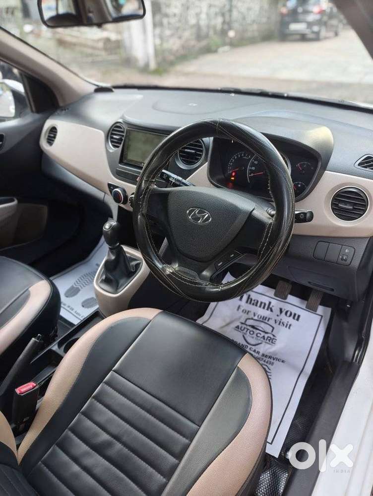 Hyundai I10 Sportz, 2017, Petrol