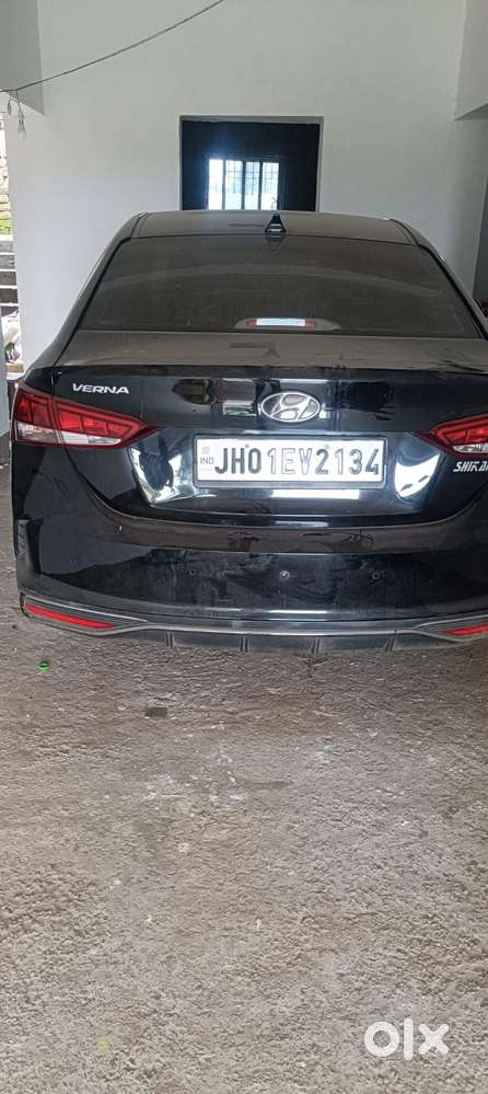 Hyundai Verna 1.5 S Vtvt, 2022, Petrol