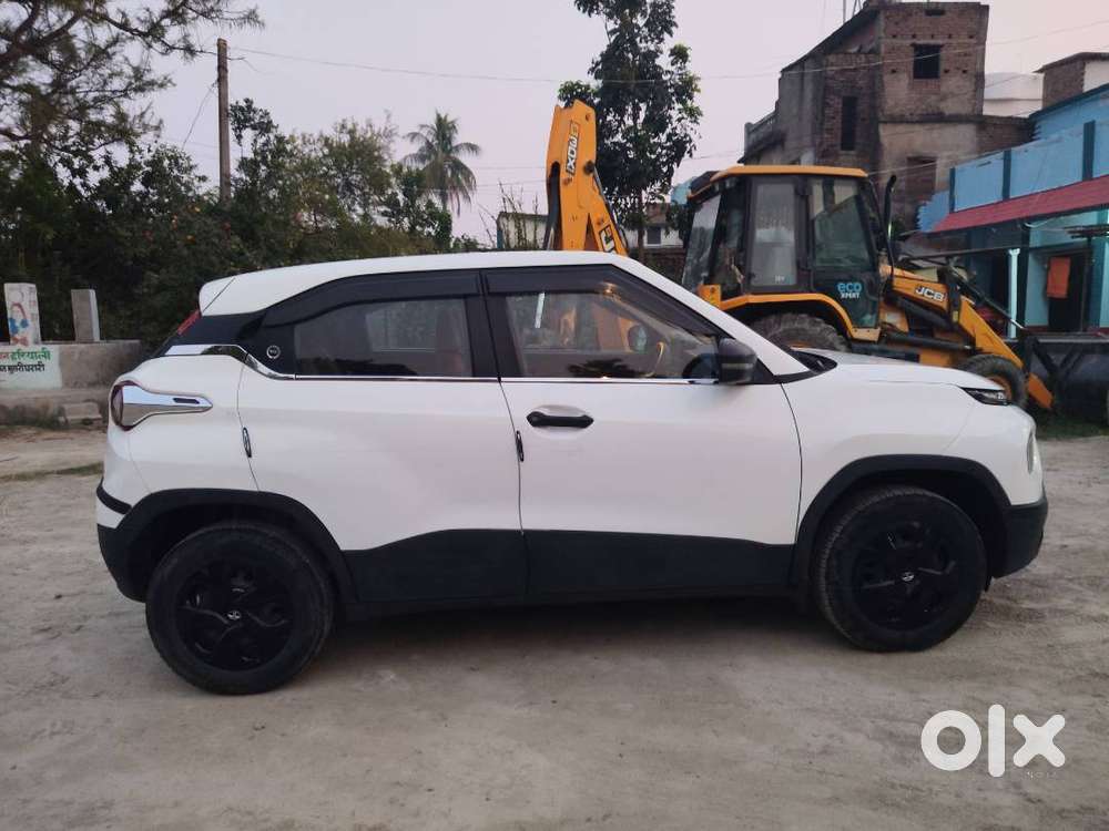 Tata Punch 2023 Petrol Well Maintained