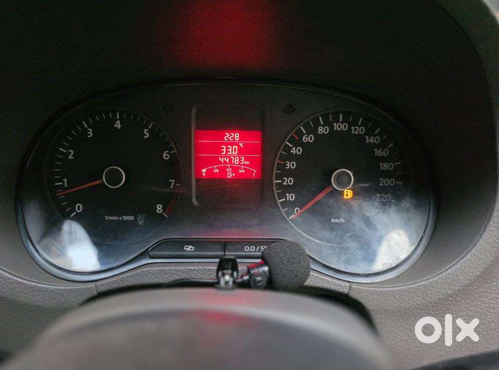 Volkswagen Vento 2010-2013 Petrol Trendline, 2011, Petrol
