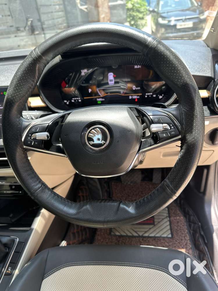 Skoda Slavia 1.5 Tsi Style Dsg, 2024, Petrol